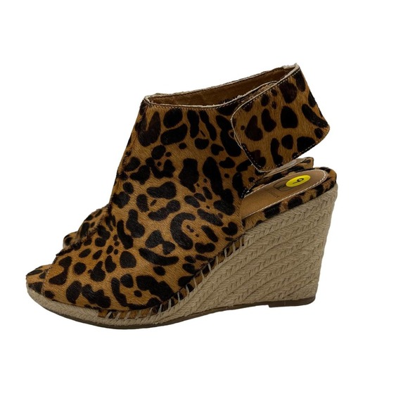 Kelsi Dagger Tan Black Clarabel Animal Print Self Fastener Wedges 9.5 - Picture 6 of 7
